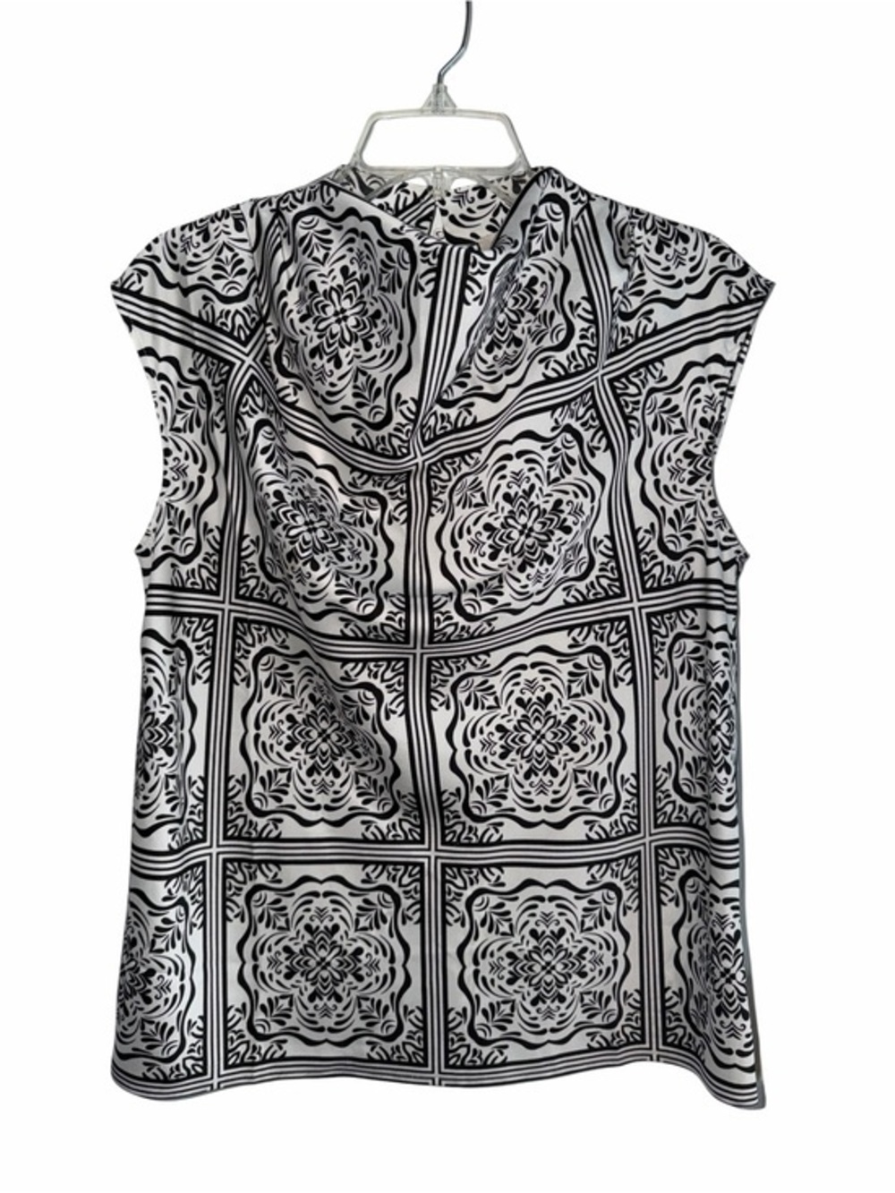 LOFT Black & White Sleeveless Mockneck size M - Picture 1 of 7
